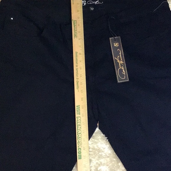 28 words DG2 women’s stretch denim capri 28WP NWT IN BLACK, plus size - Picture 8 of 12